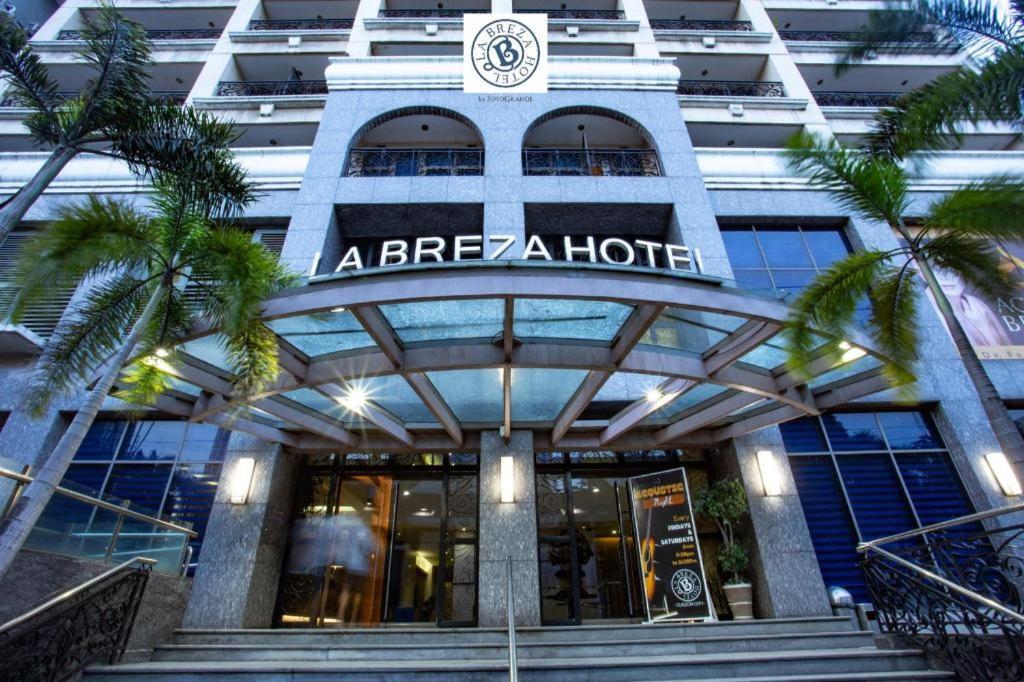 La Breza Hotel Quezon City Ngoại thất bức ảnh