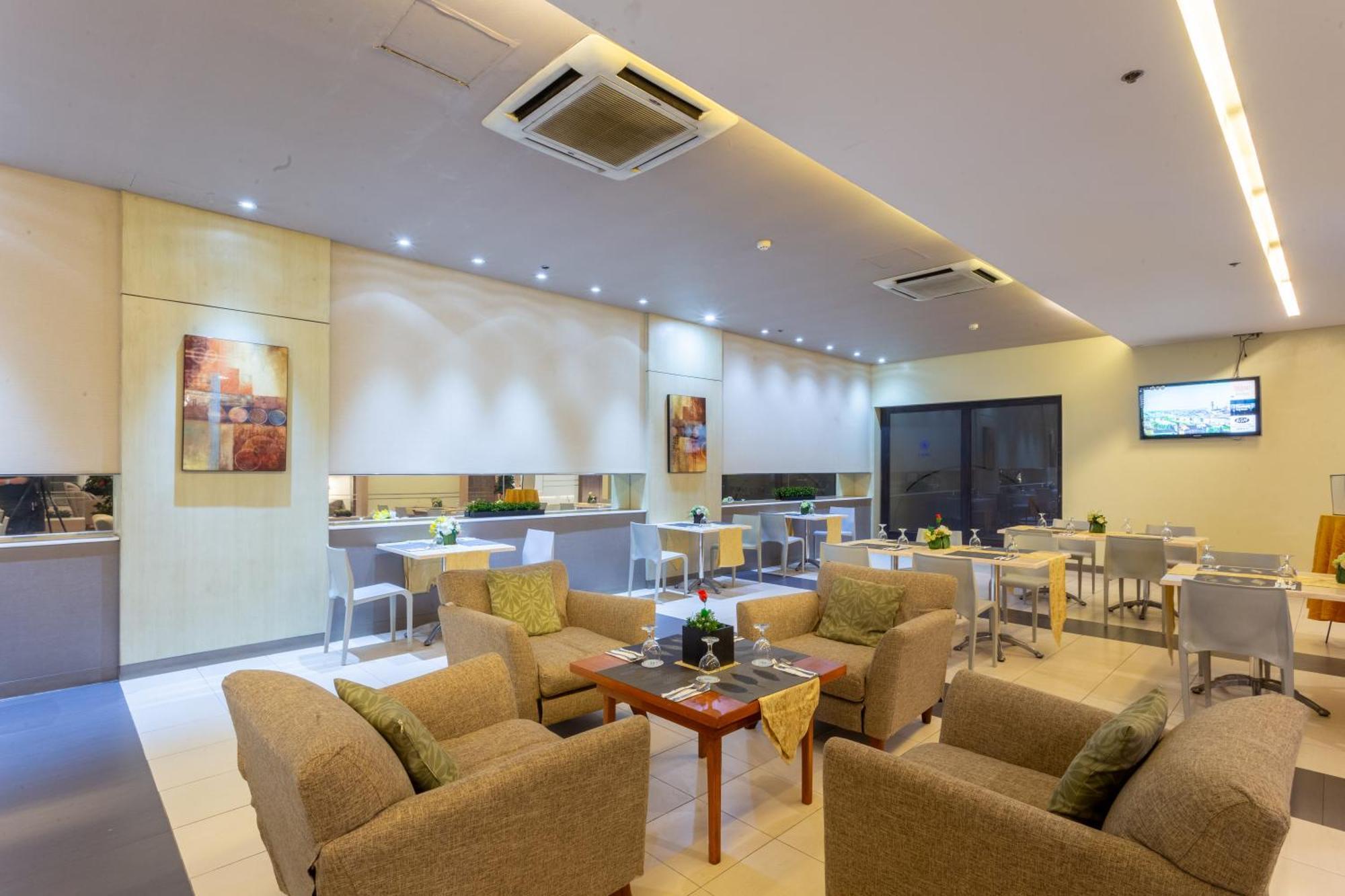 La Breza Hotel Quezon City Ngoại thất bức ảnh