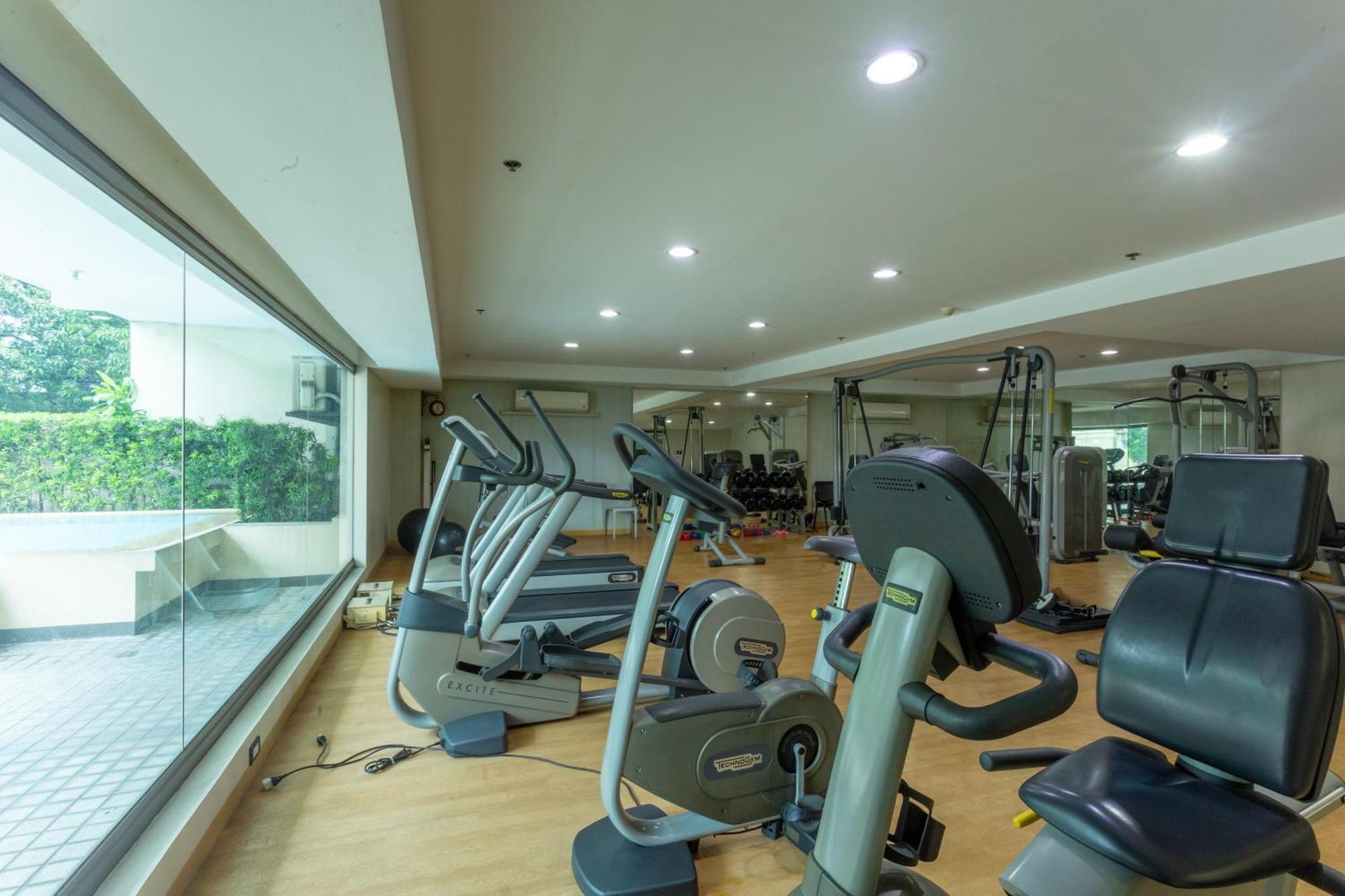 La Breza Hotel Quezon City Ngoại thất bức ảnh