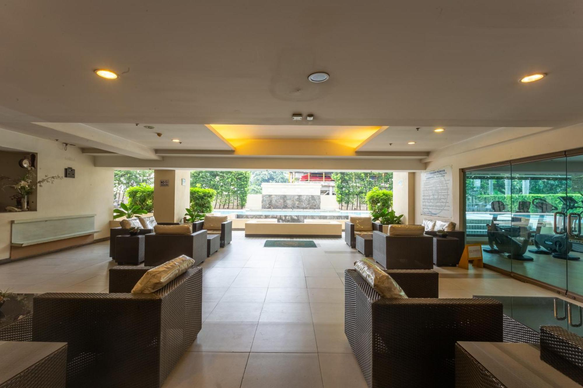 La Breza Hotel Quezon City Ngoại thất bức ảnh