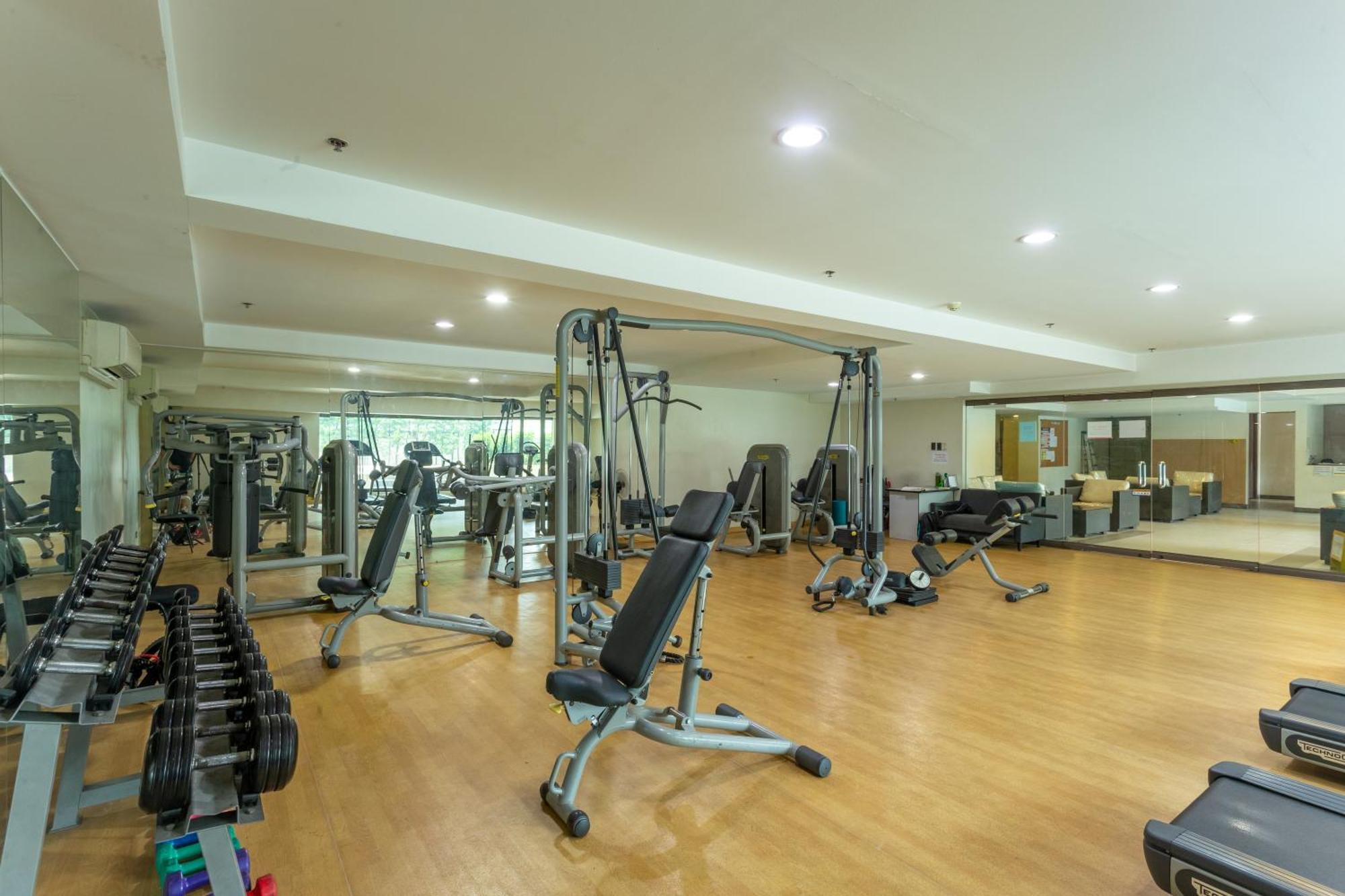 La Breza Hotel Quezon City Ngoại thất bức ảnh